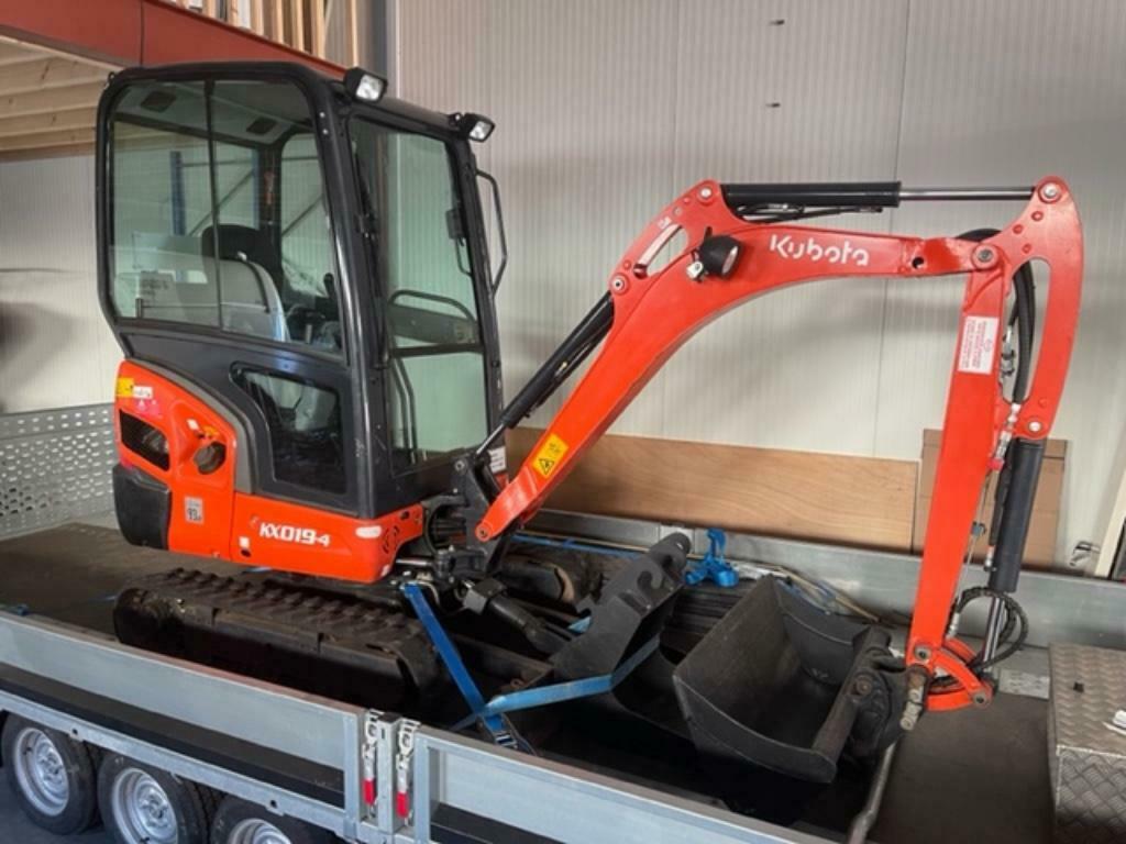 KUBOTA minikraan TE HUUR