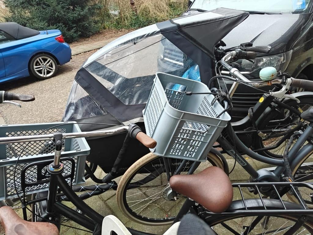 Regenhuif plus voor de urban arrow family next modellen, Ophalen