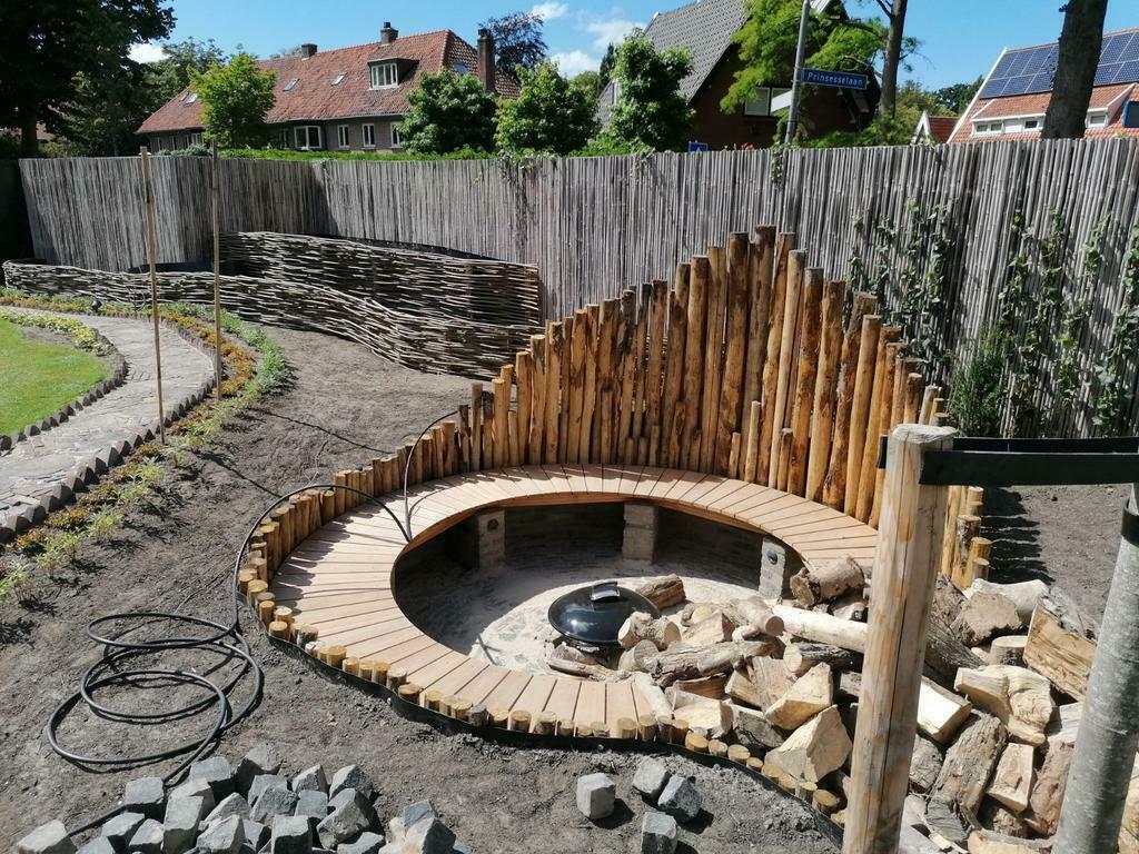 Van Dijk Wilgenschuttingen gespecialiseerd in het plaatsen, Tuinontwerp