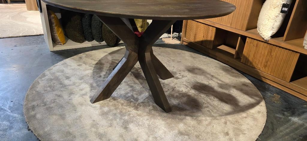 Ronde eettafel Bruin 130 cm Nu Direct Leverbaar!, Bornsestraat 31, Rond, Nieuw, Ophalen of Verzenden