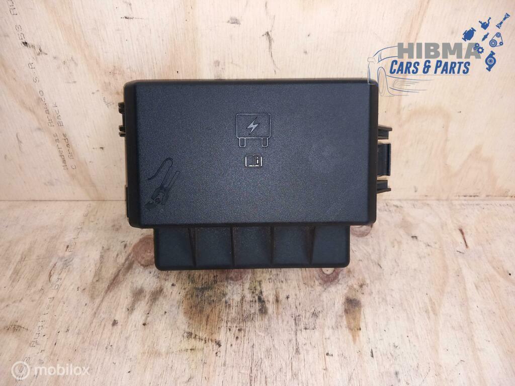 Chrysler 300C Afdekkap Zekeringkast16238AC 2004 t/m 2011, Ophalen of Verzenden, Gebruikt