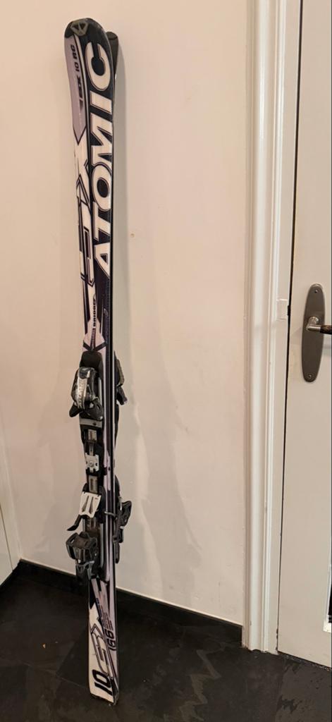 Gebruikte Atomic ski's, goed onderhouden, Ophalen, 160 tot 180 cm, Gebruikt, Atomic
