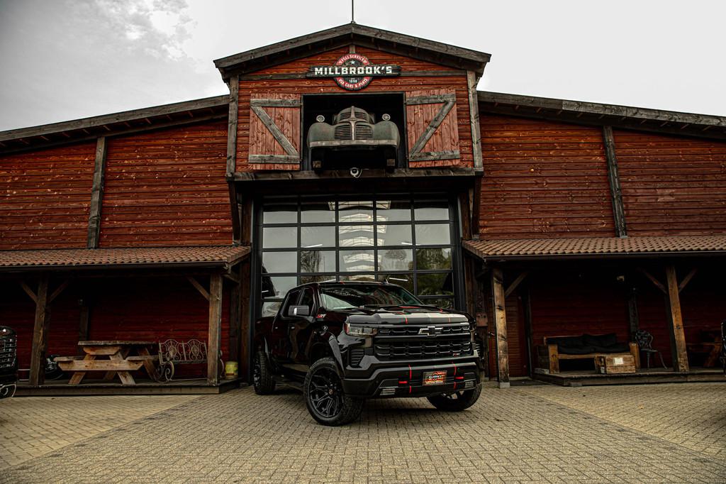 Chevrolet Silverado Z71 Trailboss widebody LPG Bedcover in k, Automaat, Automatische klimaatregeling, 8 cilinders, 4 stoelen