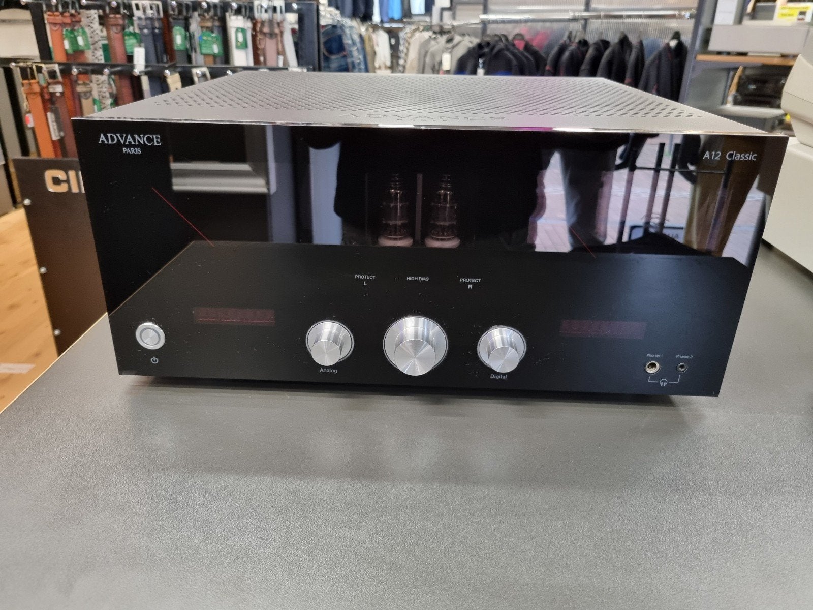Advance Paris A12 Classic High-End VERKOCHT, -, -, Zo goed als nieuw, 120 watt of meer