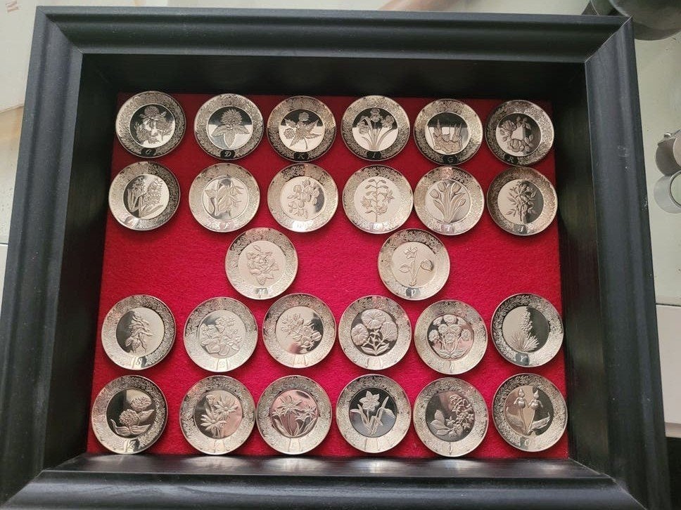 Franklin Mint Floral Alphabet Zilveren Bordjes Serie 1979, Ophalen of Verzenden