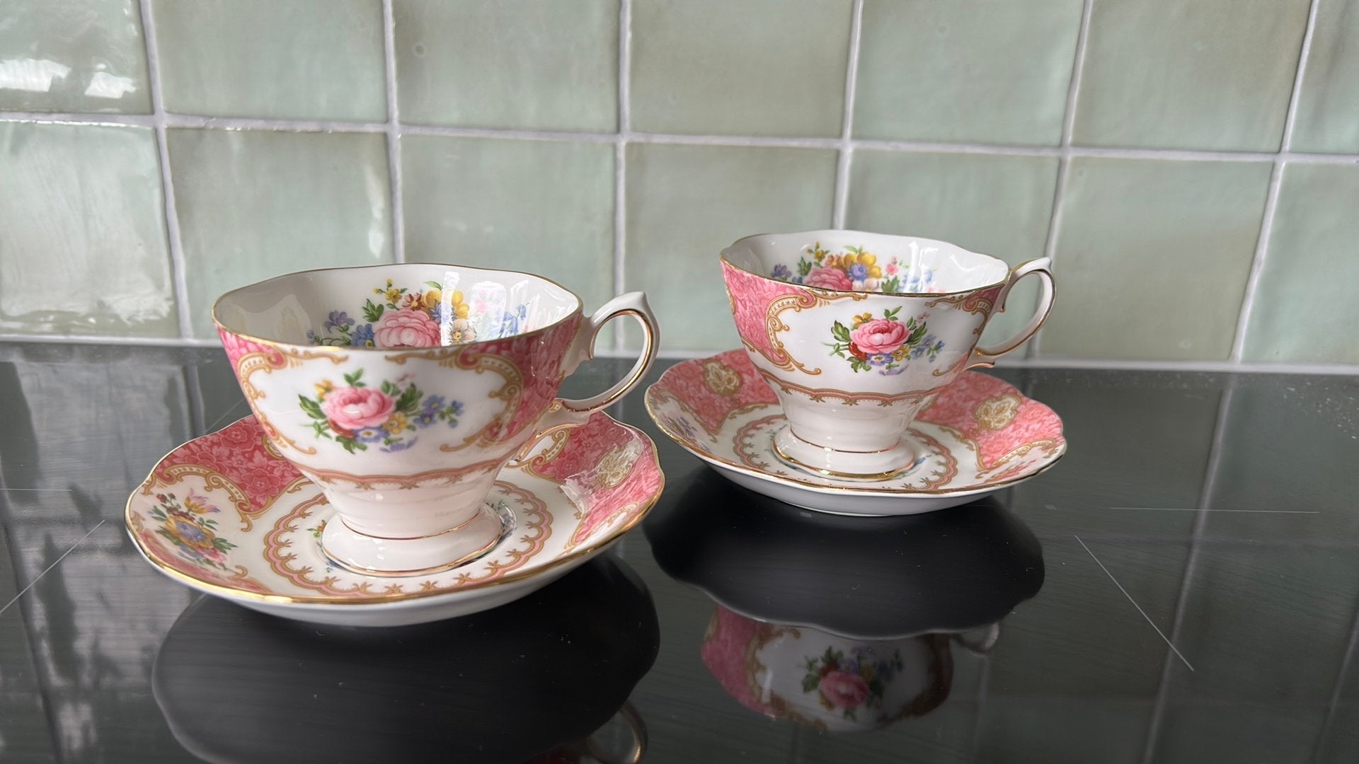 Royal Albert kop en schotel Lady Carlyle, Ophalen of Verzenden