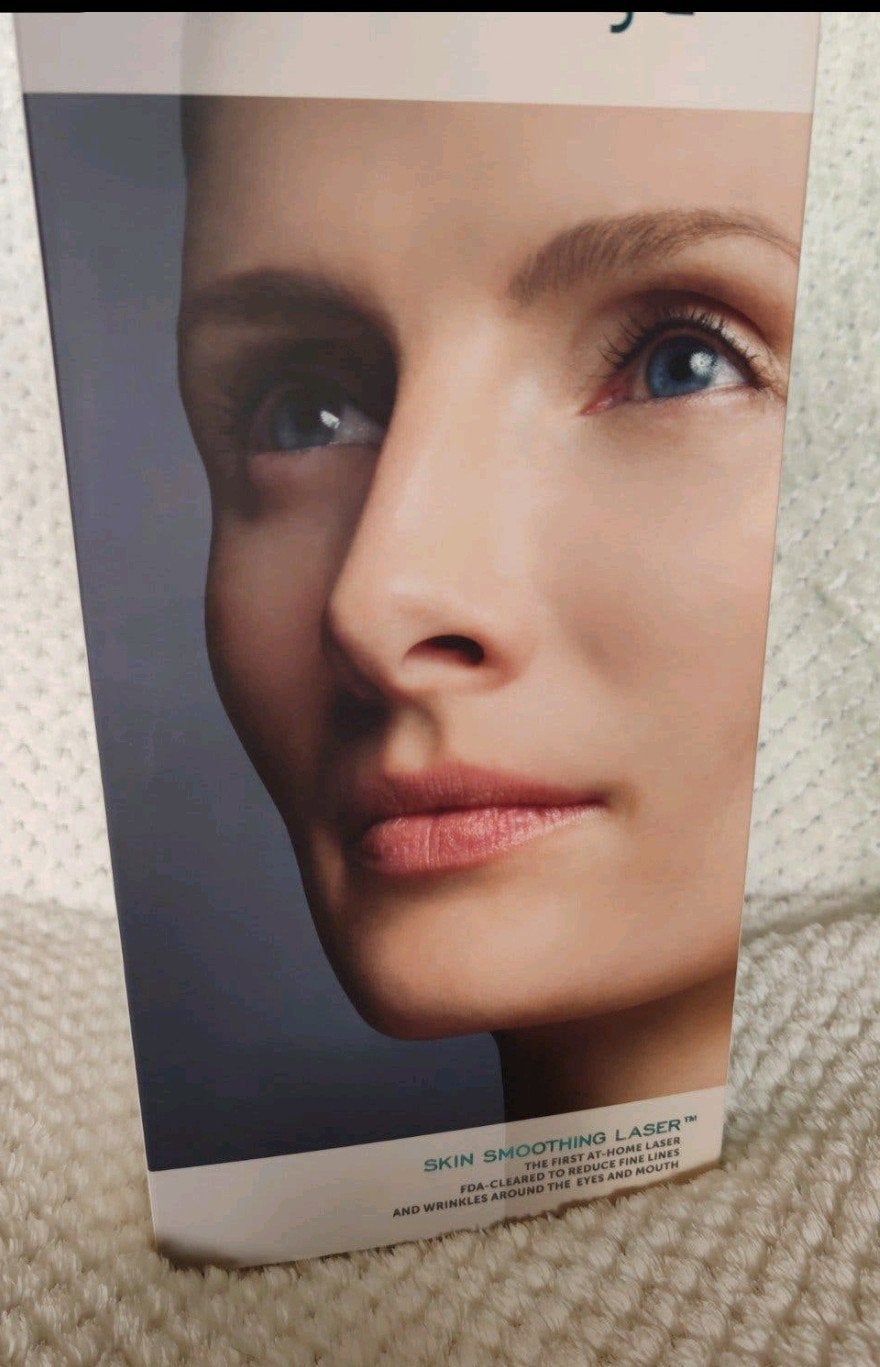 Iluminage skin laser, Ophalen of Verzenden, Nieuw, Gehele gezicht