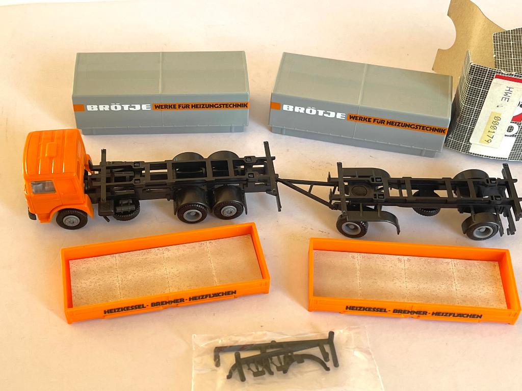 Herpa H0: MAN F8 combinatie "Brötje", Ophalen of Verzenden, Zo goed als nieuw, Bus of Vrachtwagen, Herpa