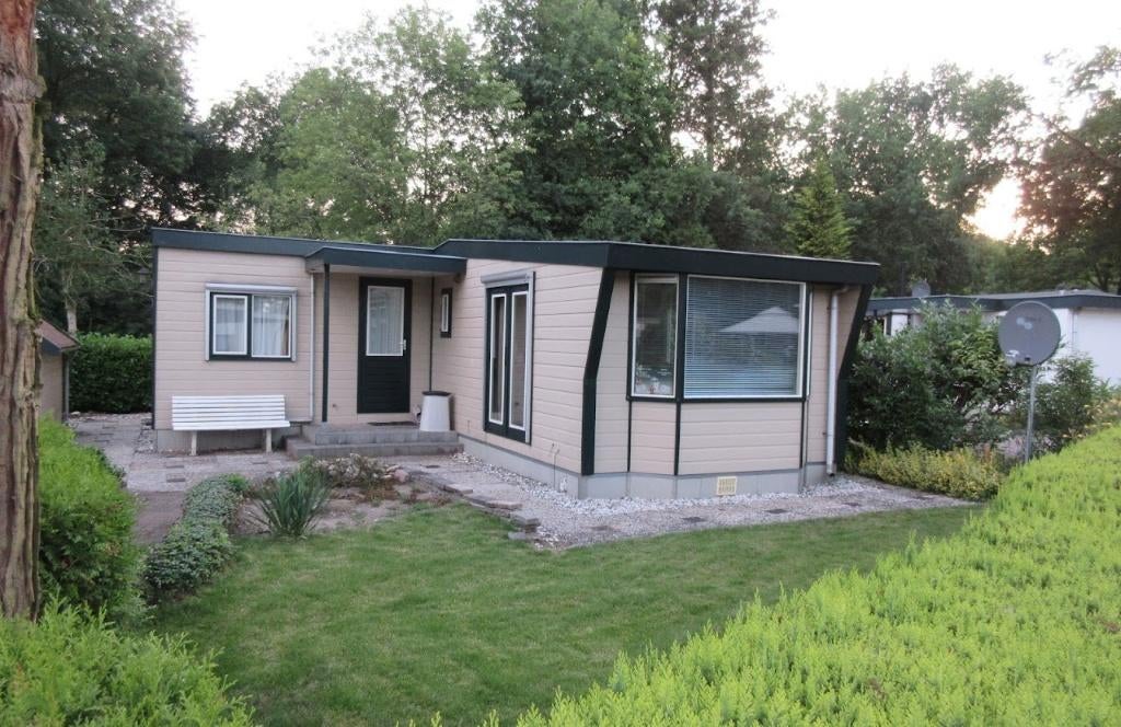 Te huur: chalet 214 Capfun de Sprookjescamping in Rheeze