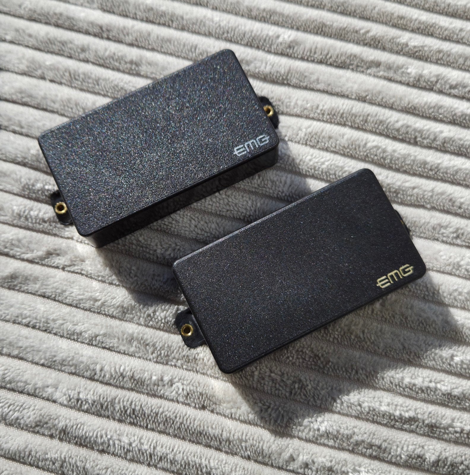 EMG 81/85 Humbucker Set compleet - Zwart, Actief, Muziek en Instrumenten, Snaarinstrumenten | Gitaren | Elektrisch, Verzenden
