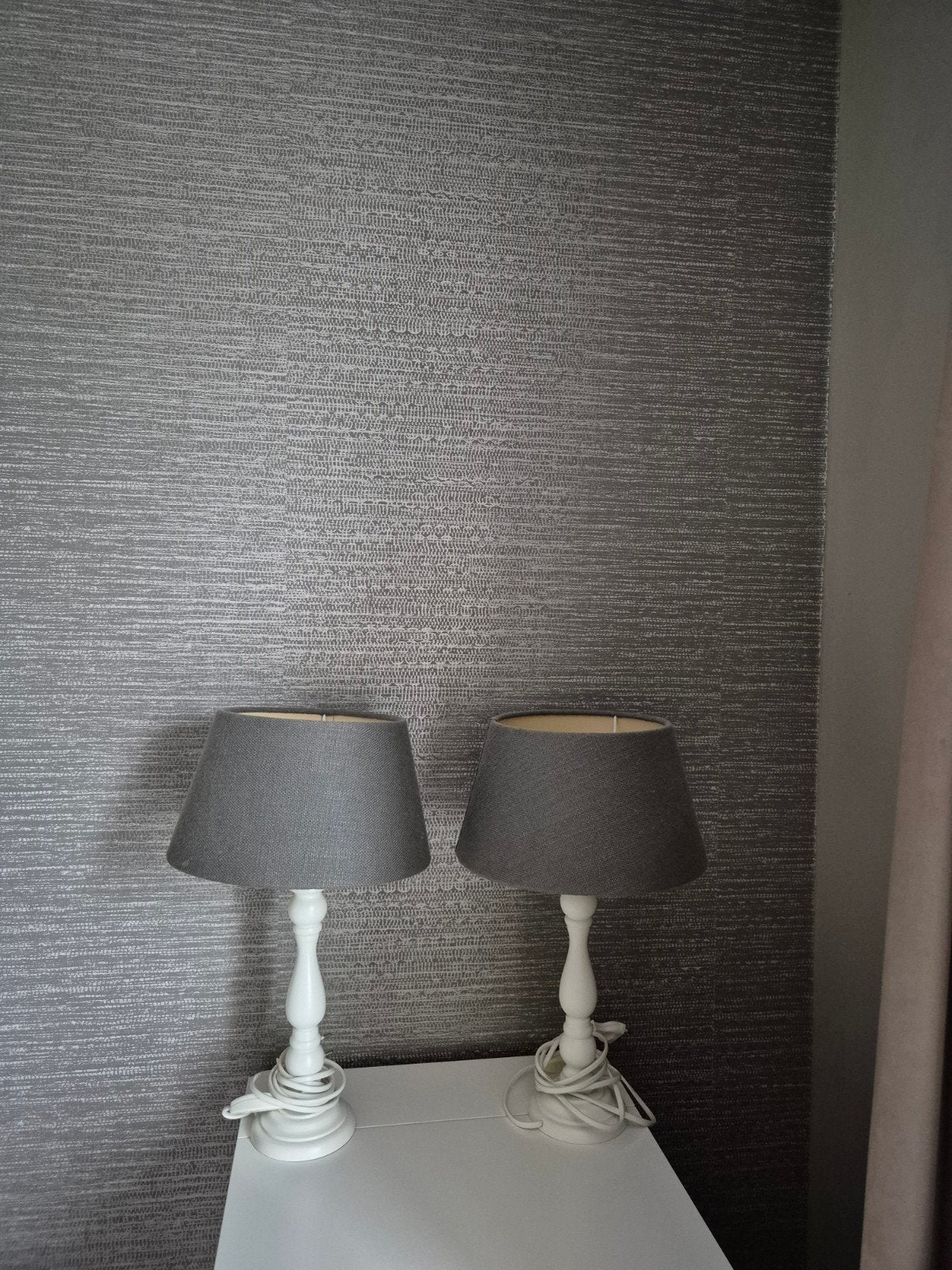 2 Landelijke Linnen Tafellampen Taupe - Light & Living, Huis en Inrichting, Gebruikt, Met kap, Overige kleuren, Schemerlamp