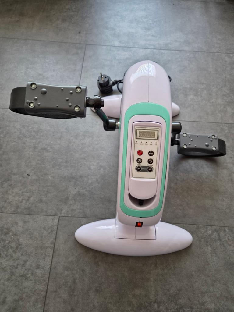 Electric mini exercise bike, Ophalen of Verzenden, Zo goed als nieuw, Benen, Hometrainer