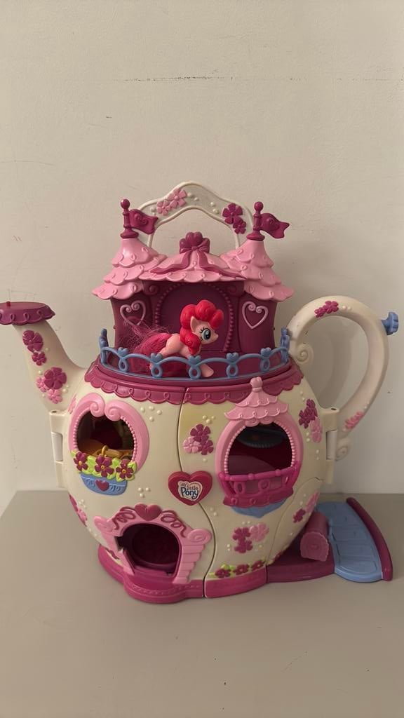 My little pony house, Ophalen