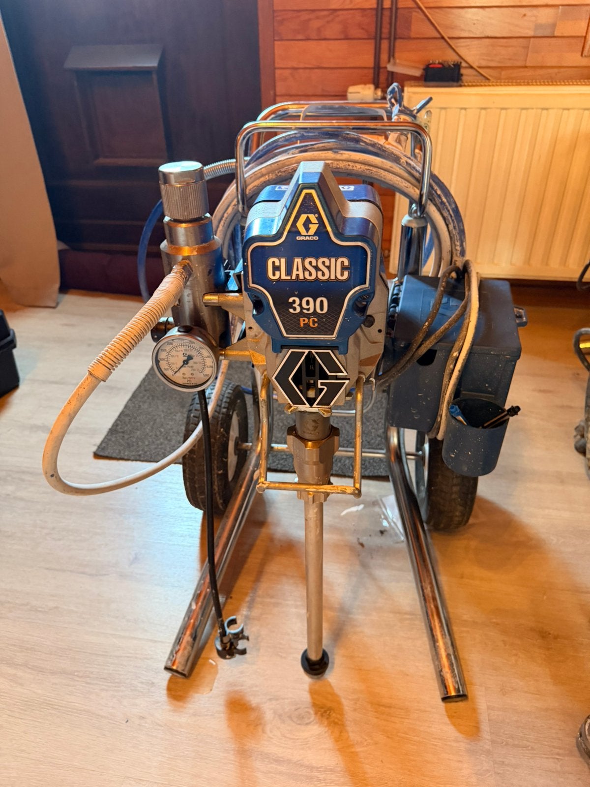 Graco 390 classic verfspuit, Ophalen