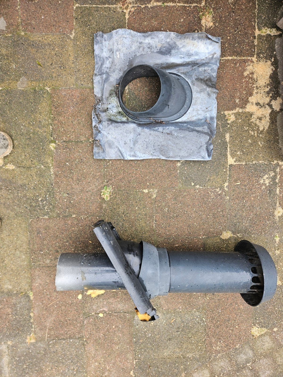 Dakdoorvoer en afvoerbuis voor ventilatie of rookgas, Afvoer, Gebruikt, Pvc, Ophalen of Verzenden