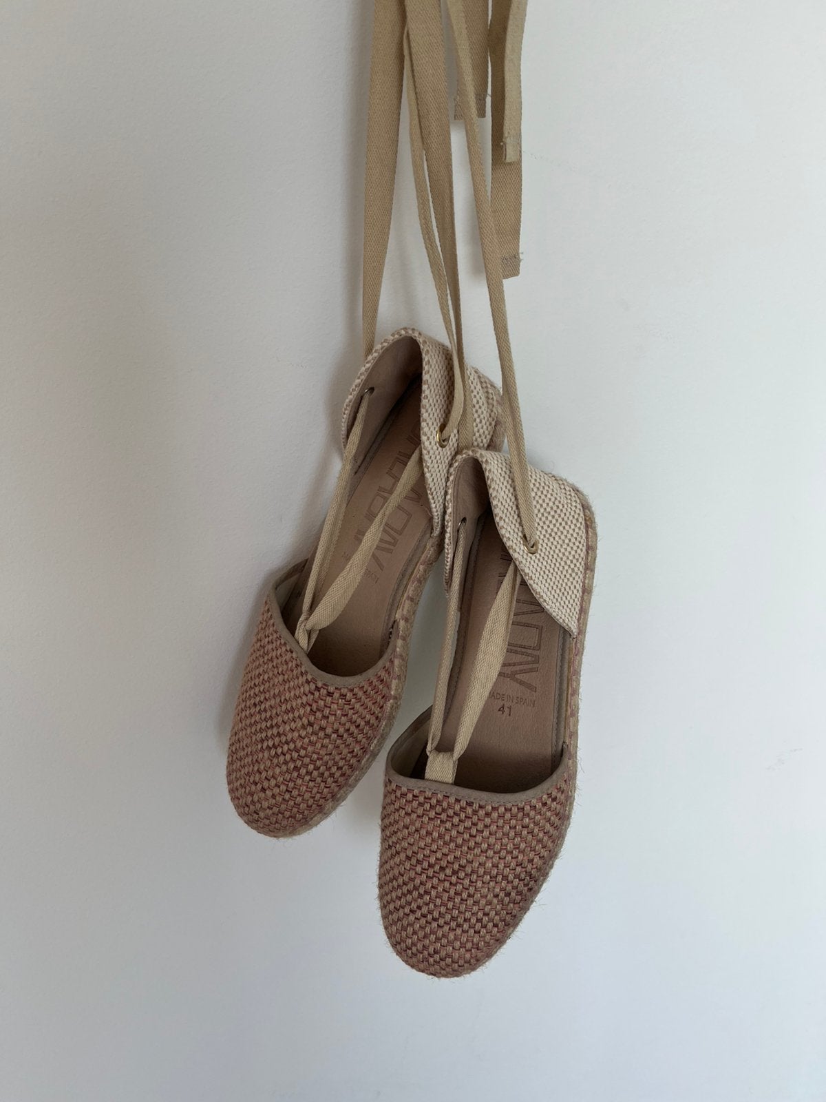 naturel kleur platte espadrilles maat 41, Kleding | Dames, Beige, Ophalen of Verzenden, Zo goed als nieuw, Espadrilles of Moccasins