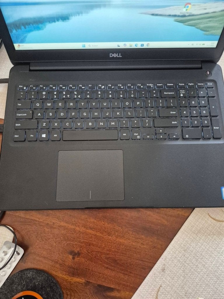 Dell Latitude 3500 i5 8gb 238GB SSD verlicht keybord, Computers en Software, Windows Laptops, Ophalen, 2 tot 3 Ghz, 8 GB, Dell