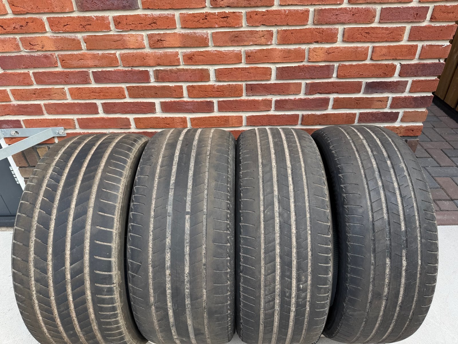 Bridgestone Alenza zomerbanden - 245/45R20 en 275/40R20, Auto-onderdelen, Banden en Velgen, Ophalen, Band(en), Personenwagen, 20 inch