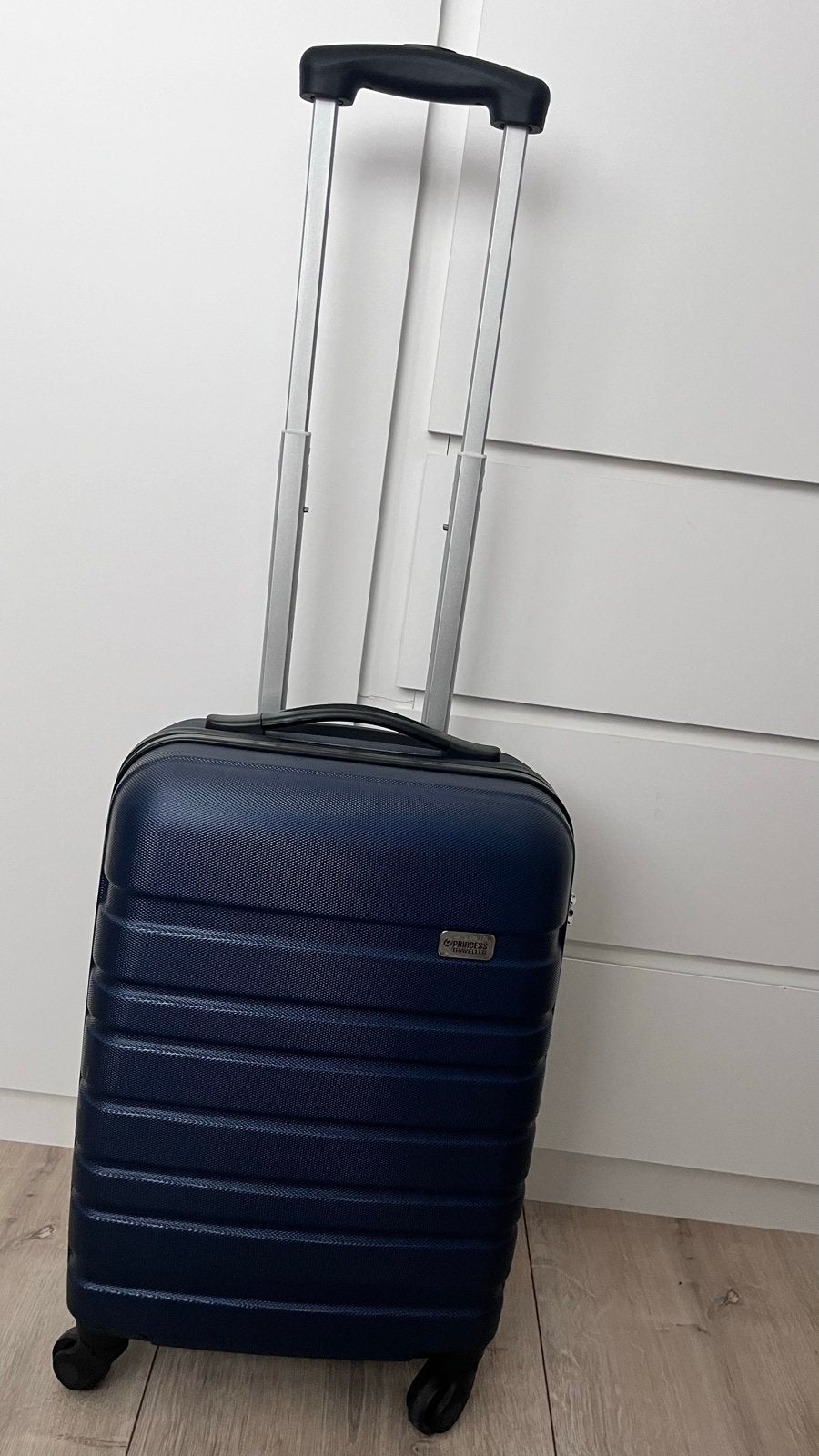 Donkerblauwe handbagage koffer met wieltjes, Sieraden, Tassen en Uiterlijk, Koffers, Ophalen, Gebruikt, 50 tot 60 cm, Hard kunststof