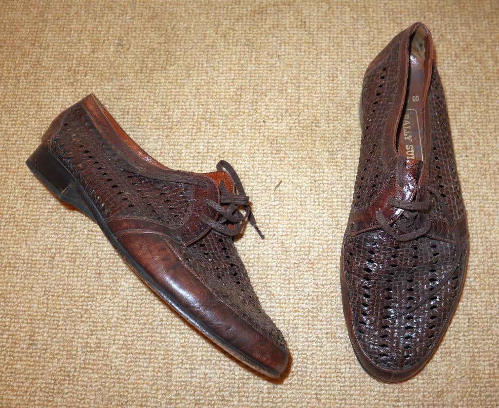 Herenschoenen - Bally Suisse, Ophalen