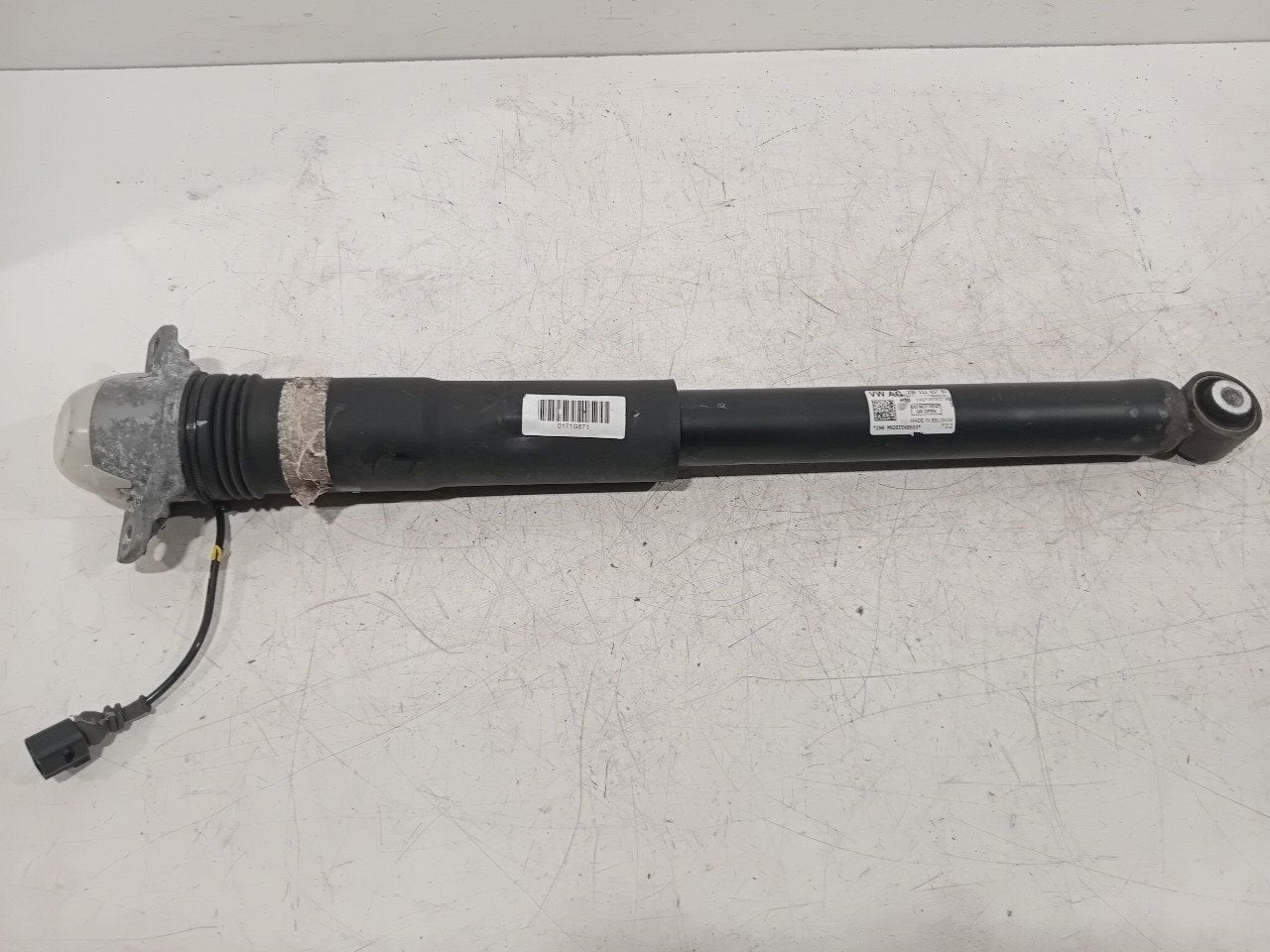 Schokbreker links achter Volkswagen Polo, Auto-onderdelen, Ophanging en Onderstel, Onderdelen@venauto.nl, Van der Ven Autorecycling B.V.