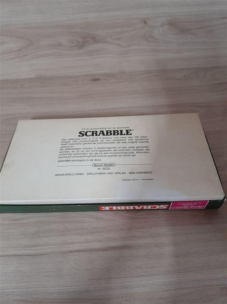 Scrabble Nederlandse uitgave - s3531, Hobby en Vrije tijd, Gezelschapsspellen | Bordspellen, Verzenden, Zo goed als nieuw