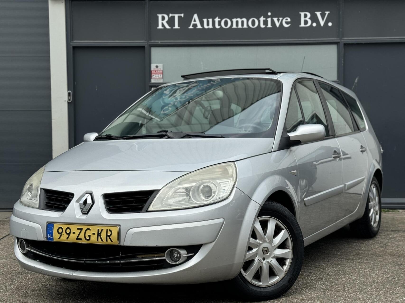 Renault Scenic 2.0-16V Tech Line Clima / Pano, Auto's, Renault, 1998 cc, Gebruikt, 4 cilinders, Origineel Nederlands