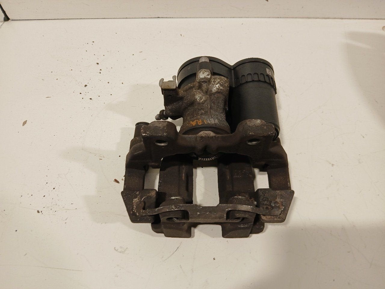 Remklauw rechts achter BMW 1 serie, Auto-onderdelen, Onderdelen@venauto.nl, Van der Ven Autorecycling B.V., Gebruikt, Ettenseweg 76, 4706 PB Roosendaal, The Netherlands