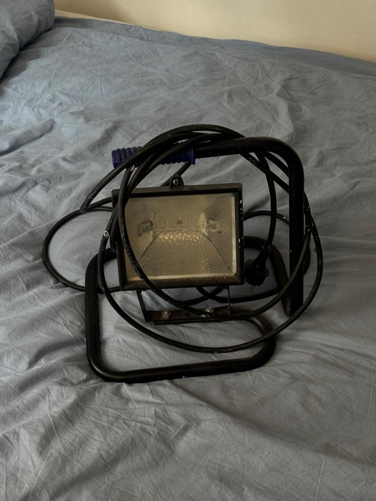 Robuuste Bouwlamp - Ideaal voor elke klus!, Ophalen, Gebruikt, Met statief, Lamp met armatuur