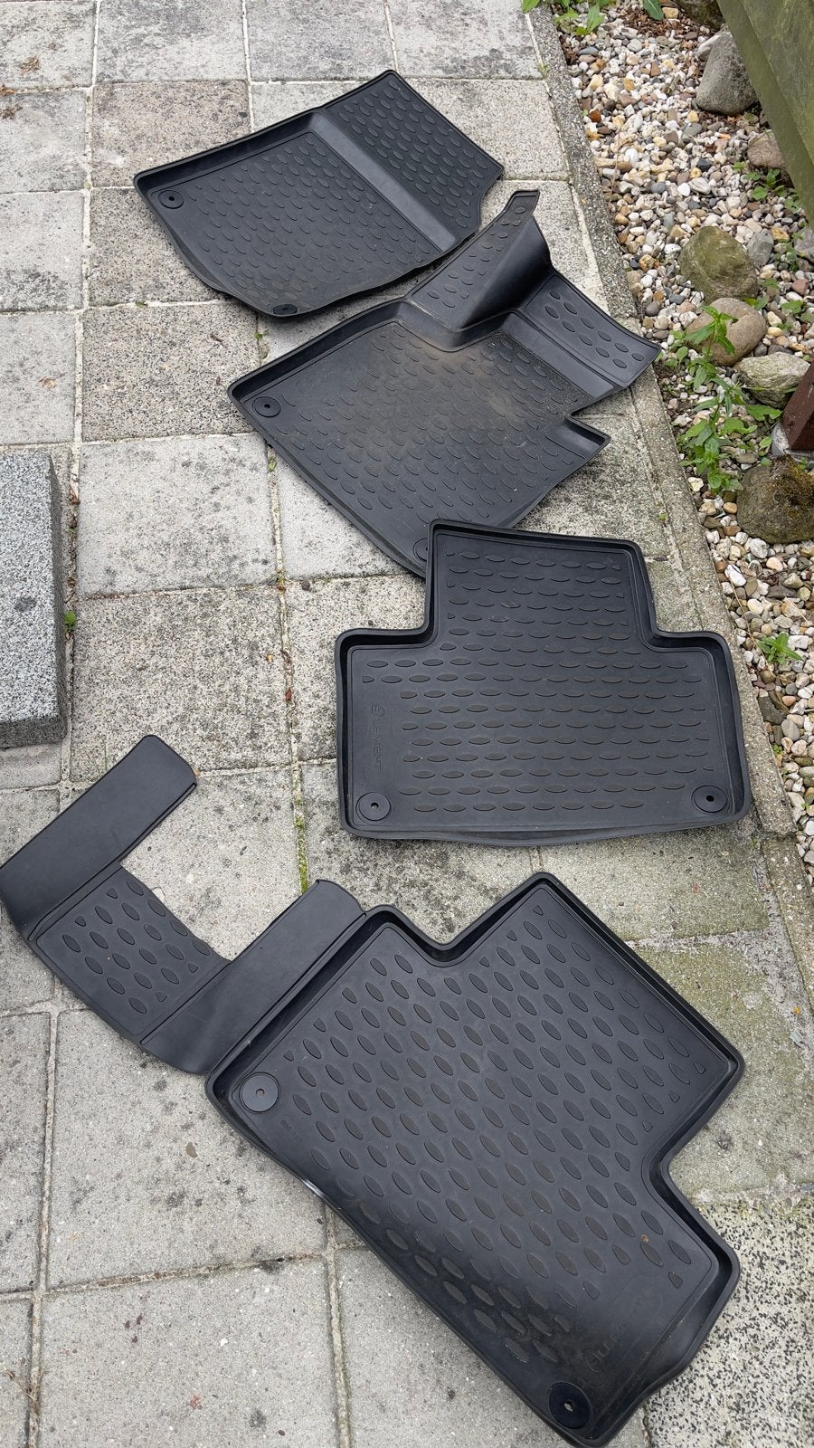 Element automatten set - rubberen vloermatten VolvoXC90, Ophalen, Gebruikt