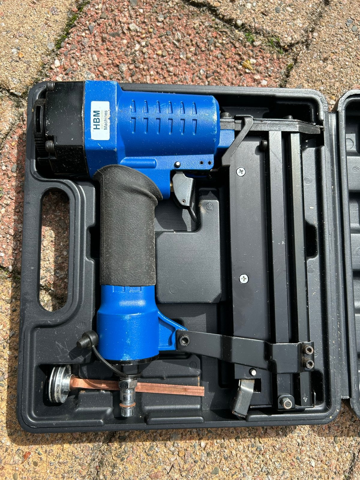 HBM Tacker / Nietmachine in koffer, Ophalen of Verzenden, Gebruikt, Tacker/nietmachine, Overige merken