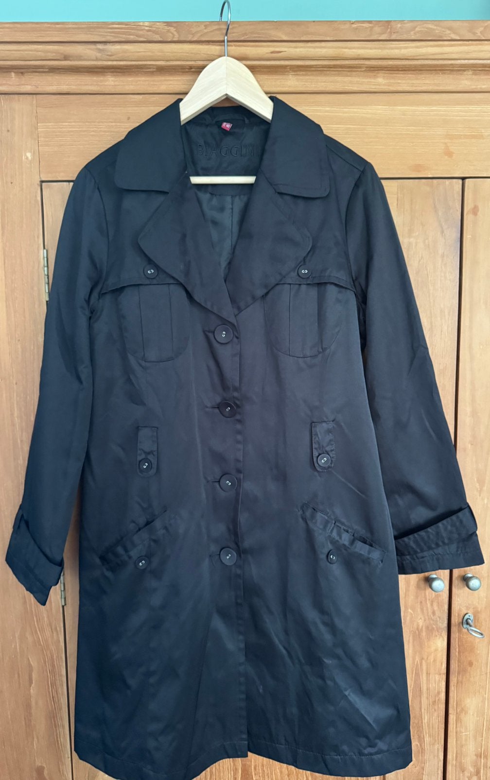 Biaggini zwarte trenchcoat / tussenjas – Maat 40 (L), Ophalen of Verzenden, Zo goed als nieuw, Maat 38/40 (M), Zwart