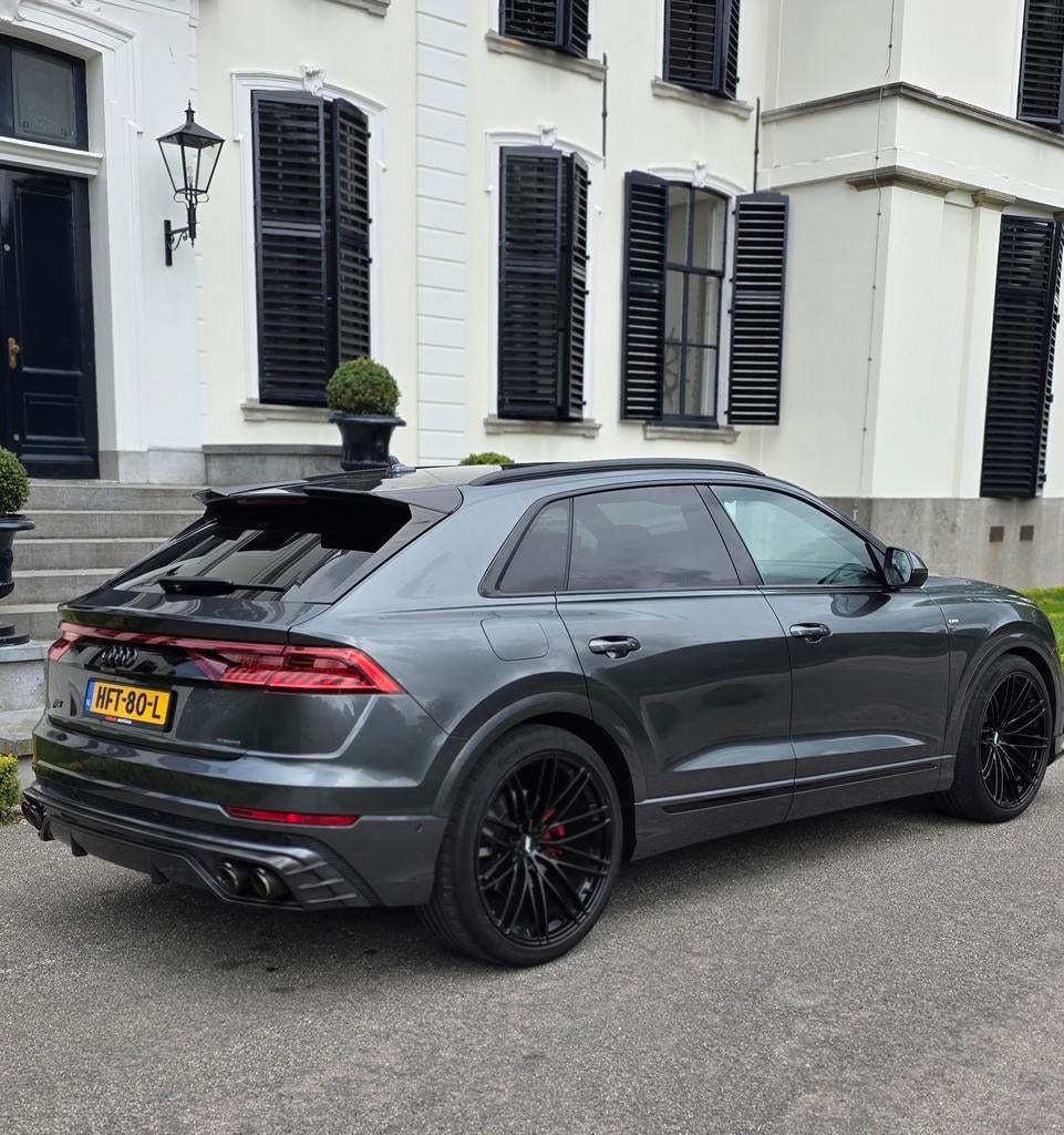 Audi Q8 55 Tfsi e Quattro Tiptronic S-Line ABT 2021 Grijs, Auto's, Audi, Automaat, Zwart, 2995 cc, Q8
