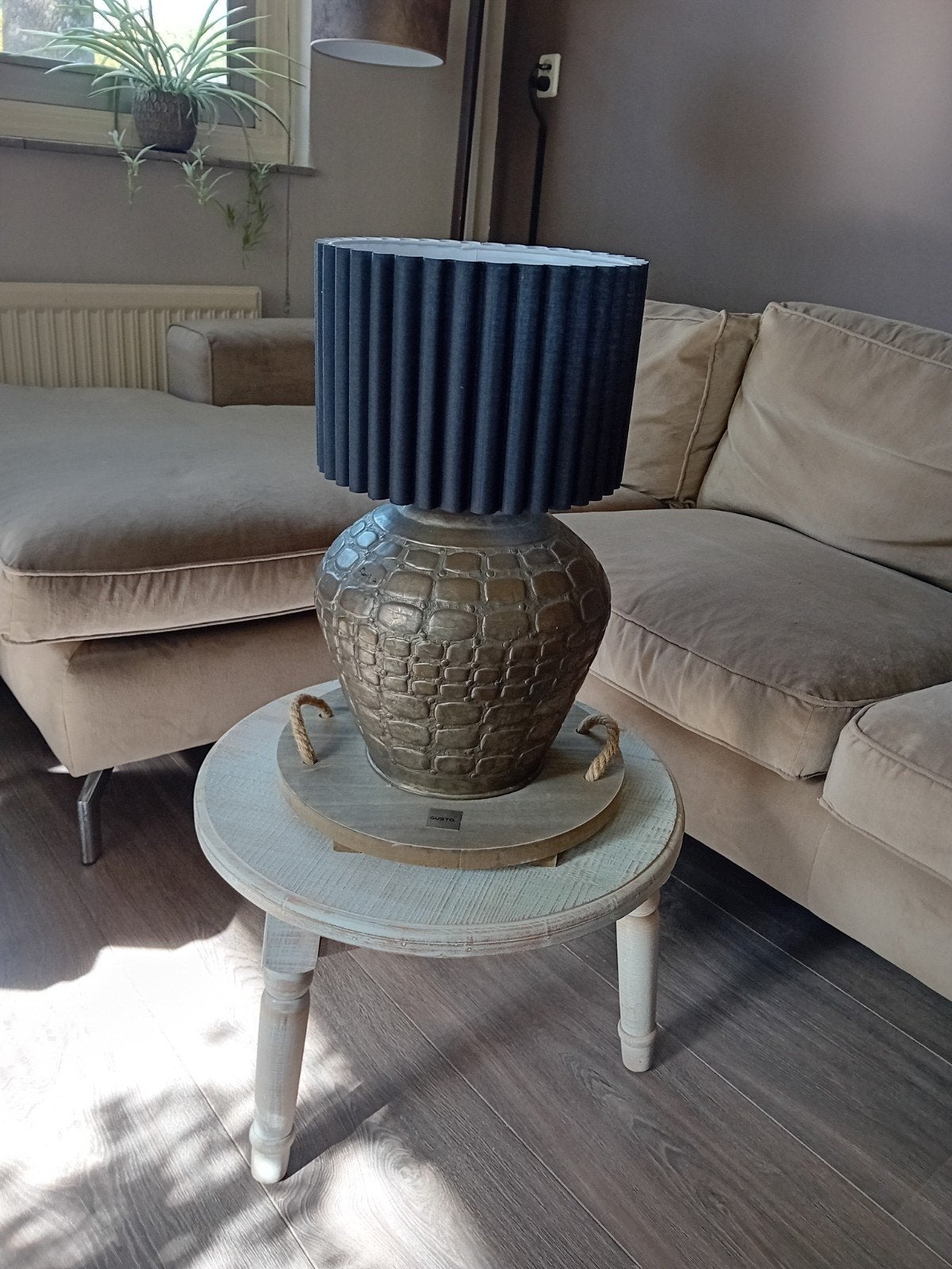 Mooie lamp met bronzen voet en zwarte kap, Ophalen, Gebruikt, E27 (groot), 47 cm