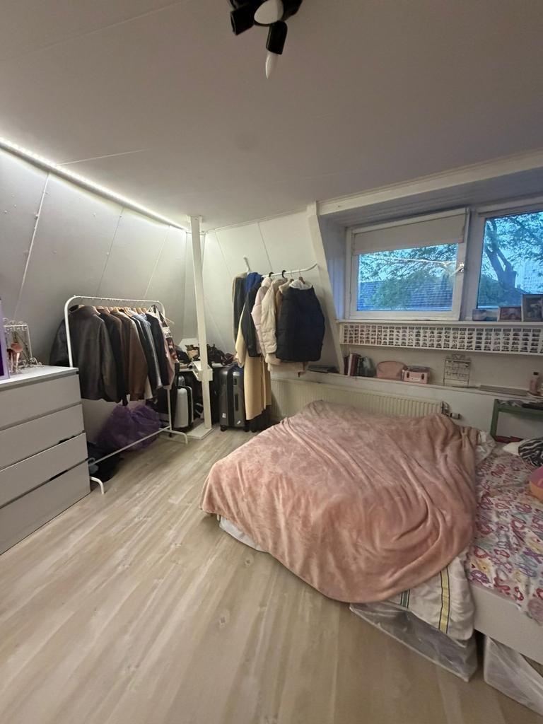 Te huur alleen voor studenten niet roker ,, Minder dan 20 m², Eindhoven