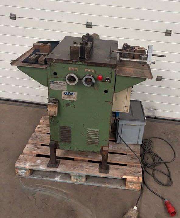 Strippenbuigmachine strippenbuiger buigmachine strippenbuig, Ophalen of Verzenden, Gebruikt, IJzer