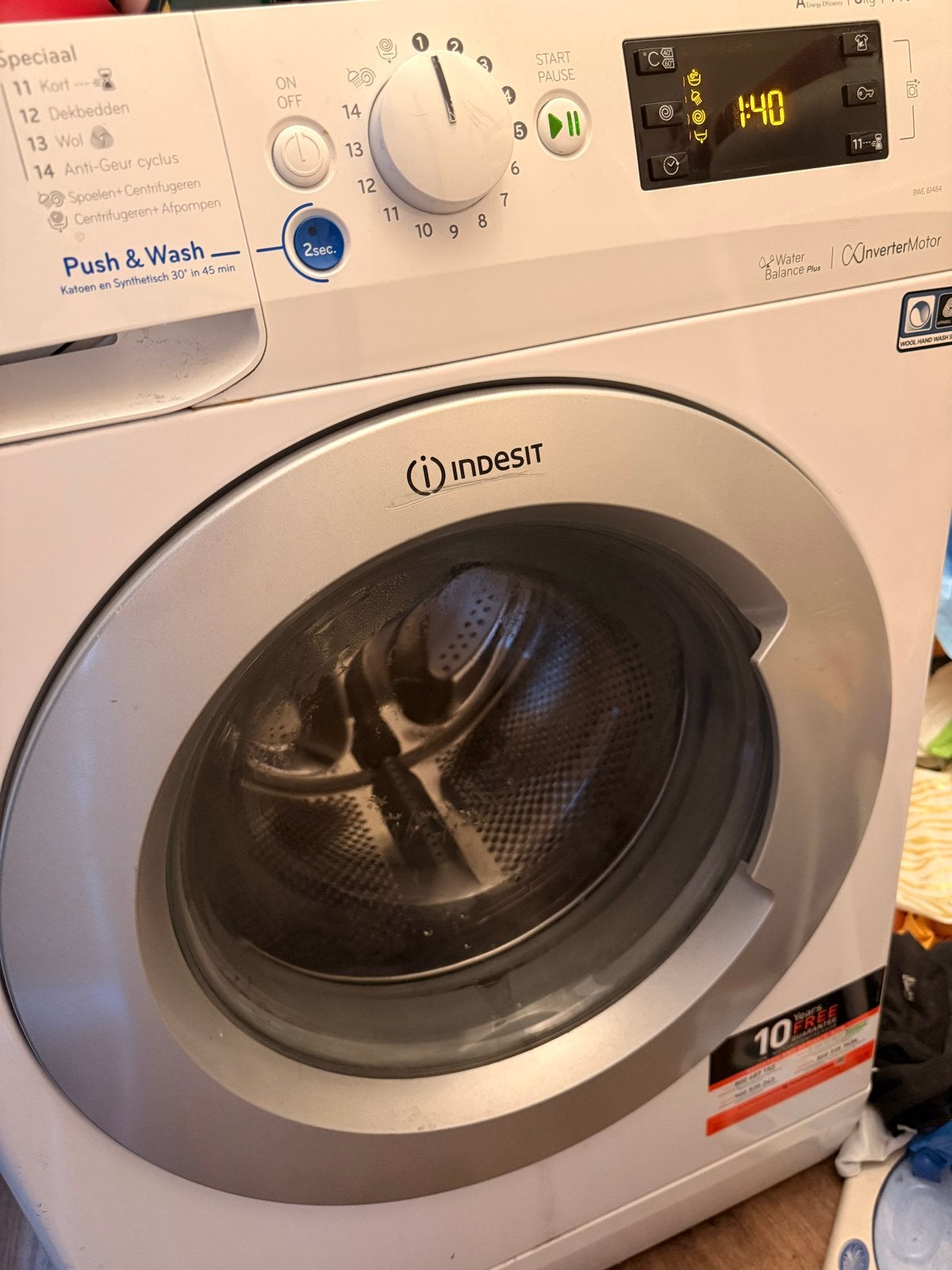 Indesit Wasmachine 8kg - MOET NU WEG, Ophalen, 1200 tot 1600 toeren, 8 tot 10 kg, Zo goed als nieuw