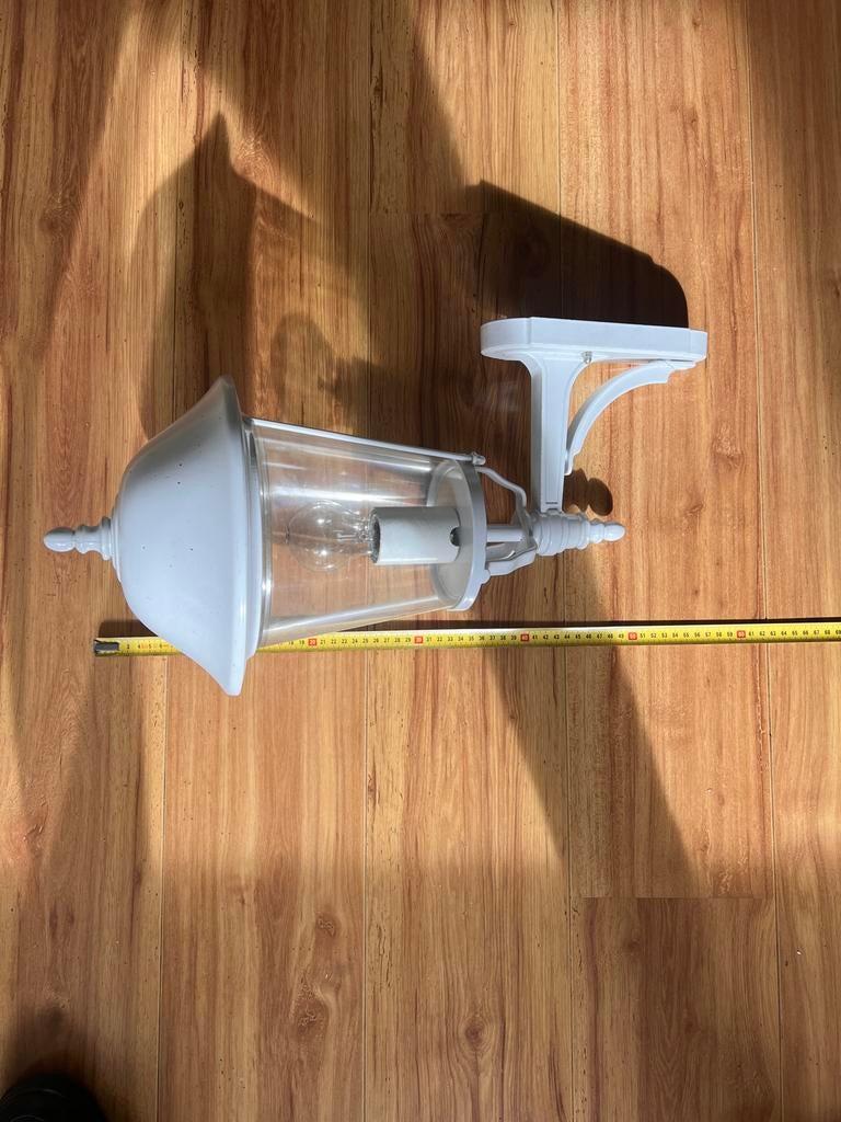 Witte buitenlamp, Ophalen, Kunststof, Gebruikt, Minder dan 50 watt