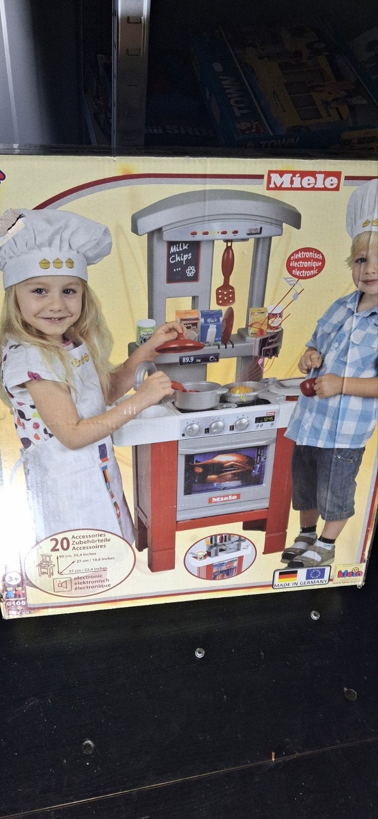Miele Speelgoed Keuken met 20 Accessoires - 90x57x27cm, Ophalen