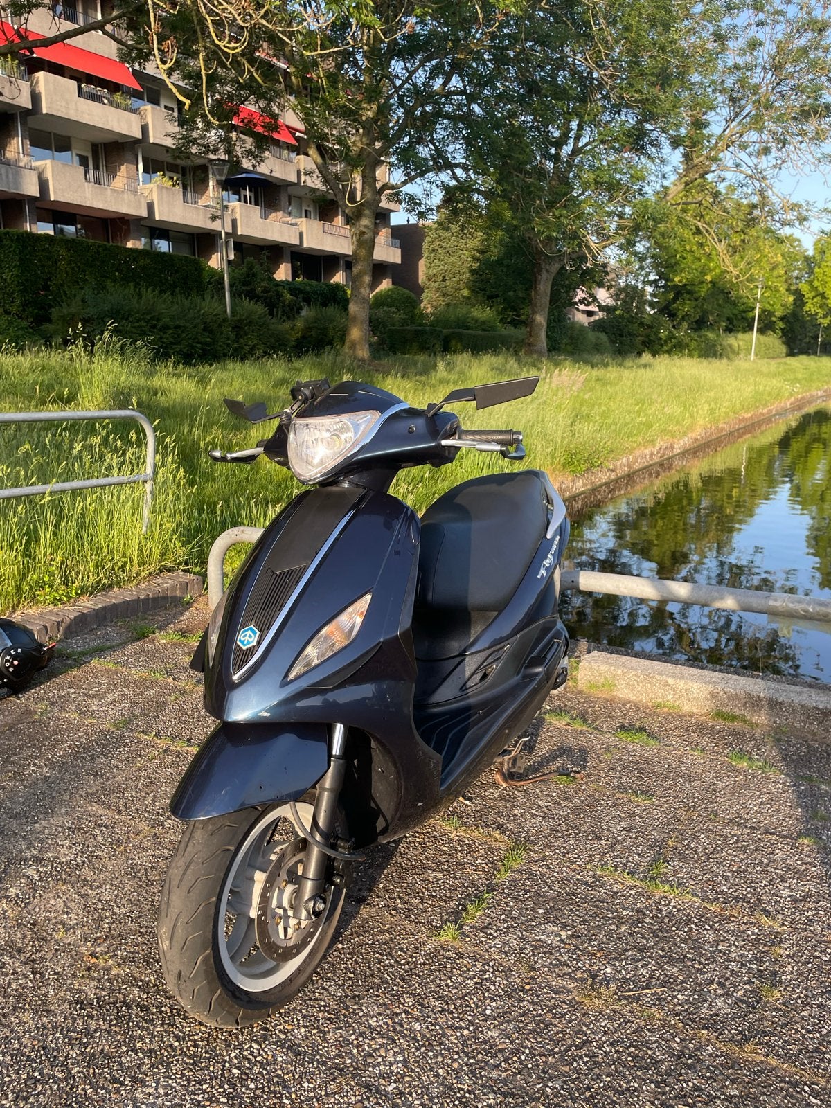 Piaggio New Fly 100cc - Volledig Malossi, Naraku nokkenas, Gebruikt, Ophalen of Verzenden, Fly, Benzine