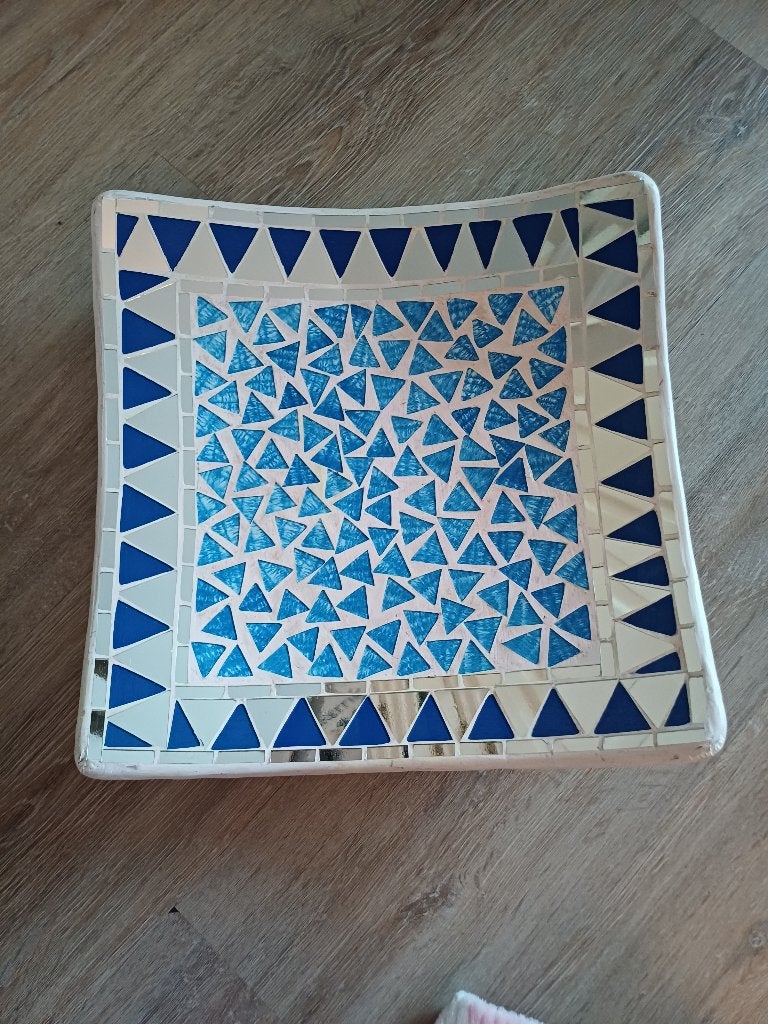 Mozaiekschaal blauw met spiegeltjes, Huis en Inrichting, Woonaccessoires | Spiegels, Ophalen, Minder dan 50 cm, Vierkant, Zo goed als nieuw