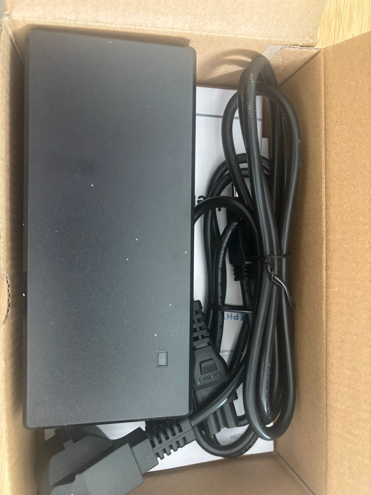 Nieuw Originele JOYCUBE Acculader 36V / 42V 2A voor E-bikes, Ophalen of Verzenden, Nieuw