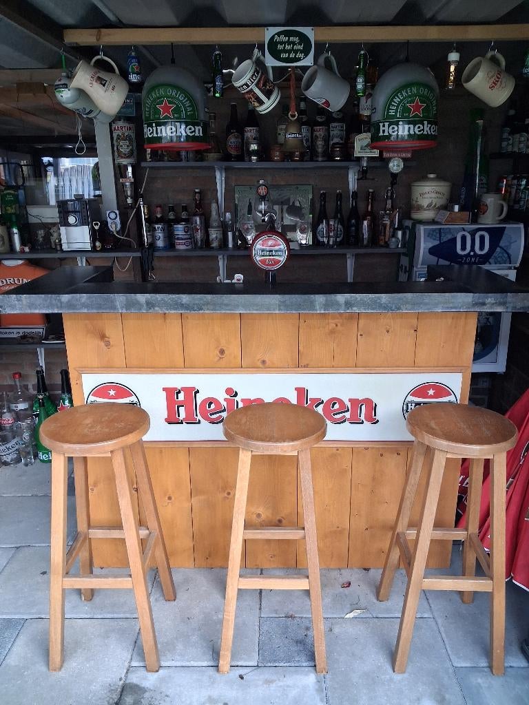 Mooie Heineken bar, Huis en Inrichting, Barren, Zo goed als nieuw, Inclusief barstoelen, Ophalen