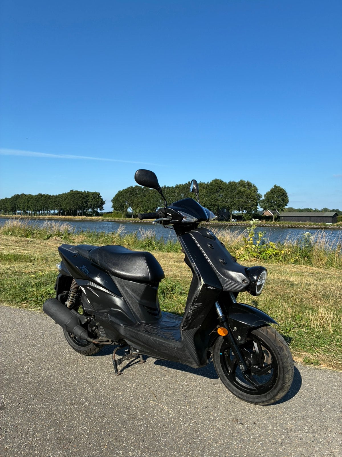 Sym X-Pro 2021 nette staat zeer weinig km derbi, Ophalen, Maximaal 45 km/u, Zo goed als nieuw, 1 versnellingen