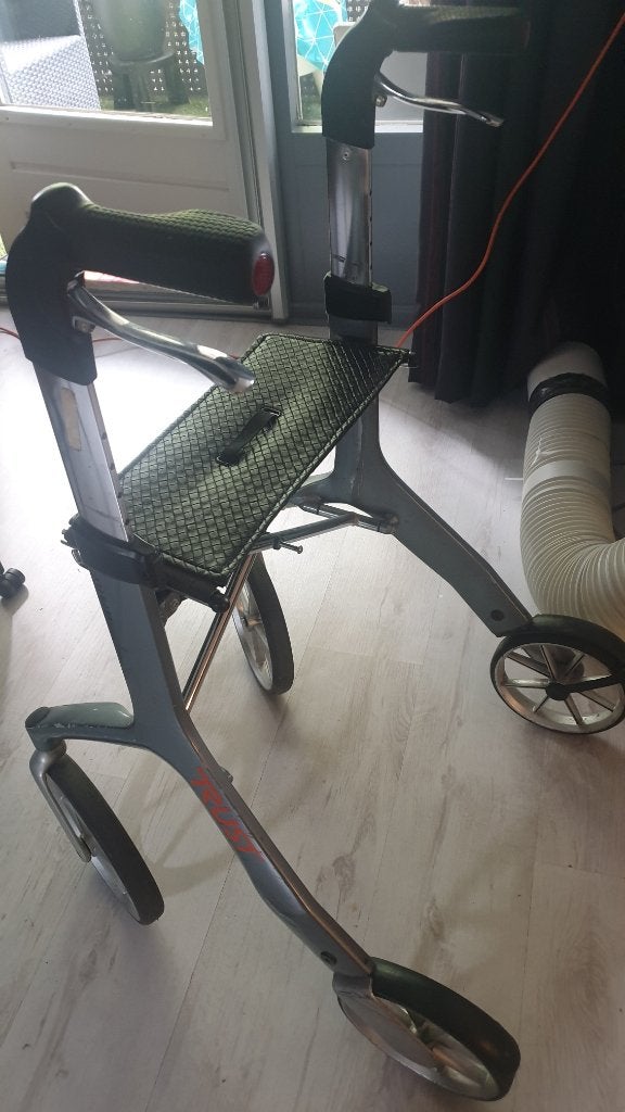 Trust Care Let's Fly Rollator, Ophalen, Opvouwbaar, Gebruikt