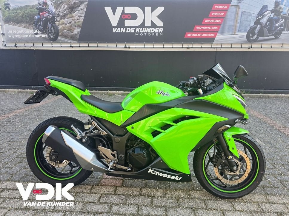 KAWASAKI NINJA 300 (bj 2015), Motoren, Motoren | Kawasaki, 296 cc, 2 cilinders, Bedrijf, Onbekend