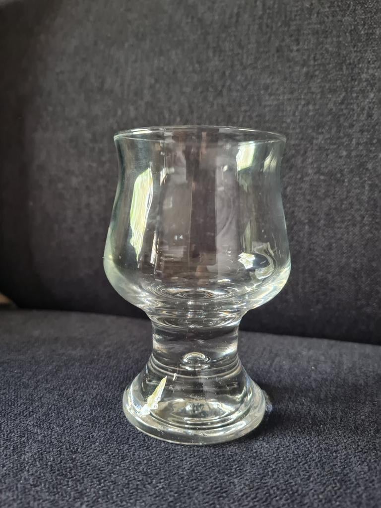 Glas met luchtbel, Crown Corning Hunter Wine glass., Ophalen of Verzenden