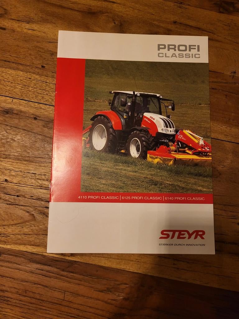 tractor folder Steyr PROFI classic, Ophalen of Verzenden, Zo goed als nieuw