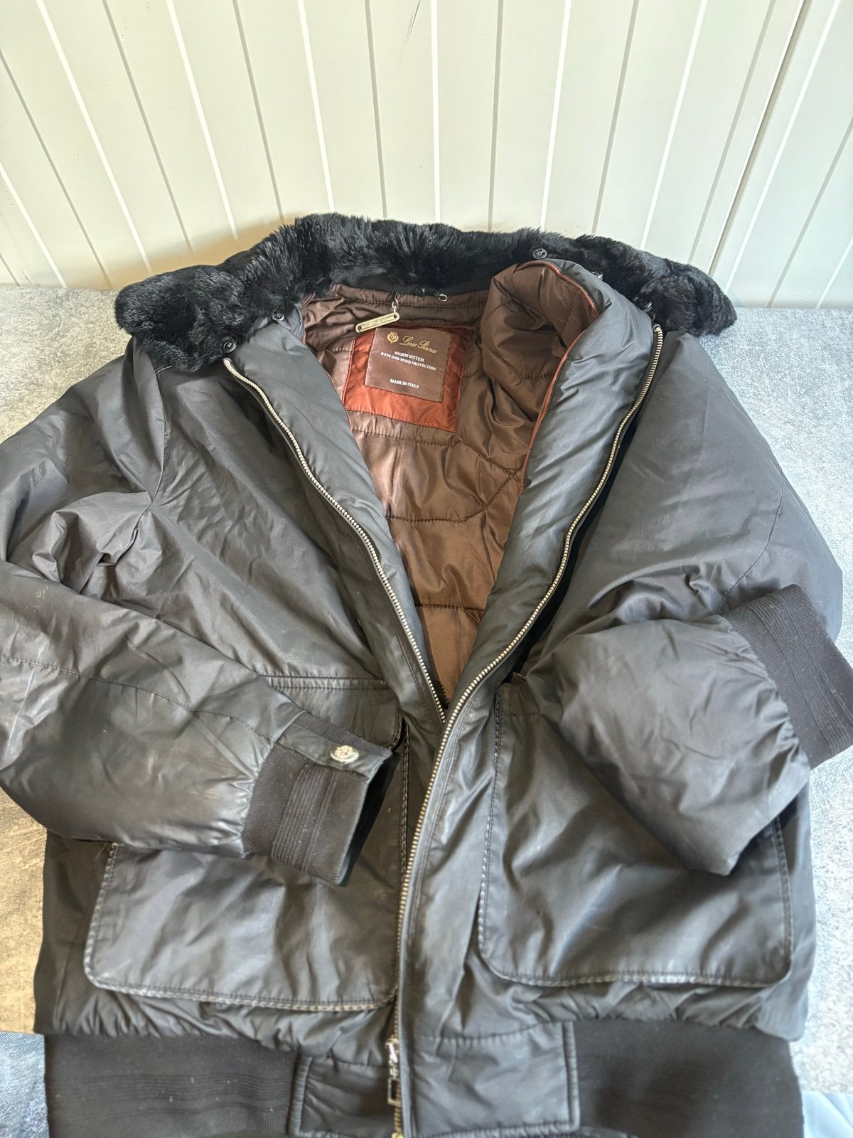 Loro Piana Storm System Jas - Zwart met Bontkraag, Ophalen of Verzenden, Gedragen, Overige maten, Zwart