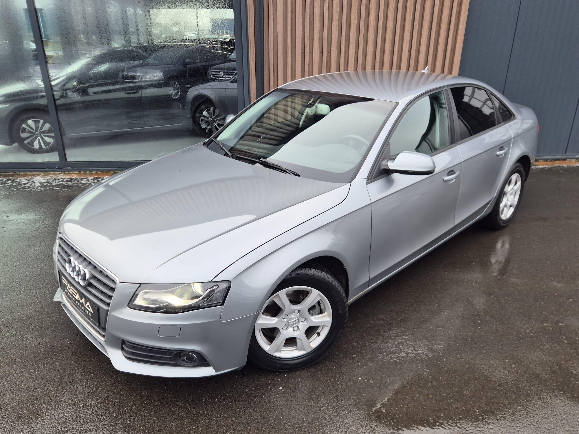Audi A4 Limousine 2.0 TFSI Pro Line | Xenon LED | Navi | Sto, Auto's, Audi, Voorwielaandrijving, Gebruikt, 4 cilinders, 1984 cc